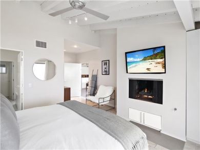 Malibu Beachfront Luxury On Sand